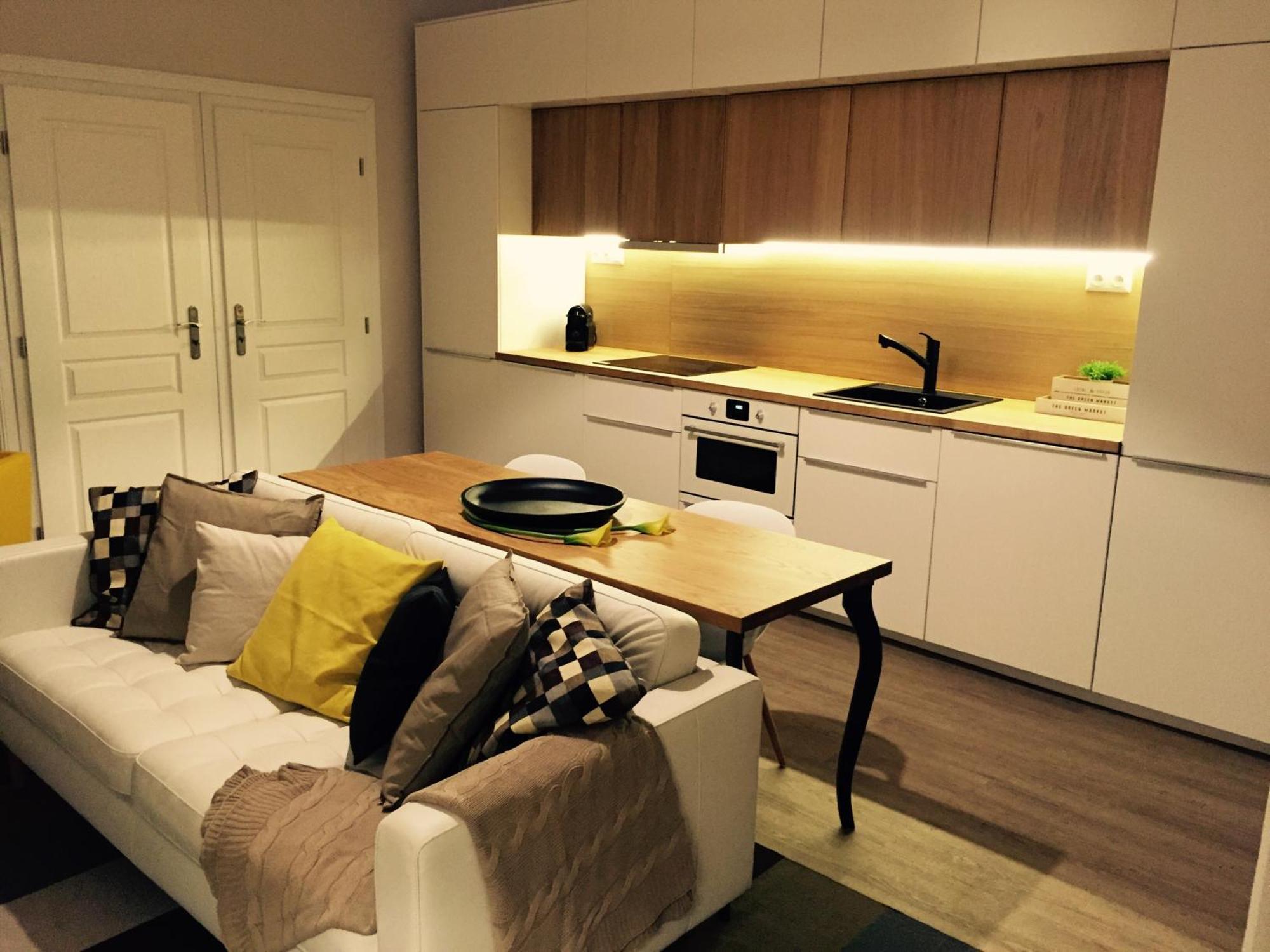 H75 Apartments Kosice Centre Bagian luar foto