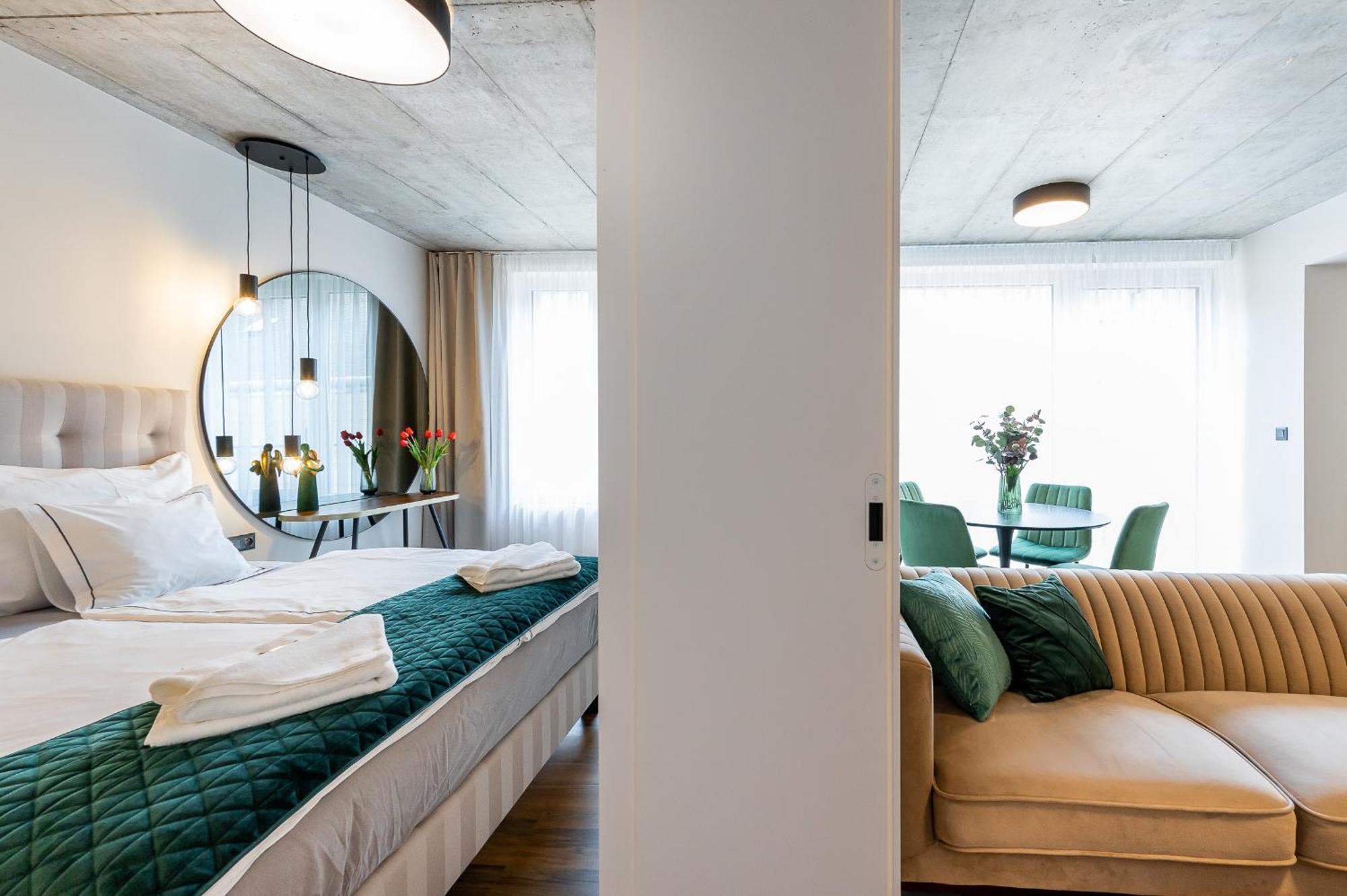 H75 Apartments Kosice Centre Bagian luar foto